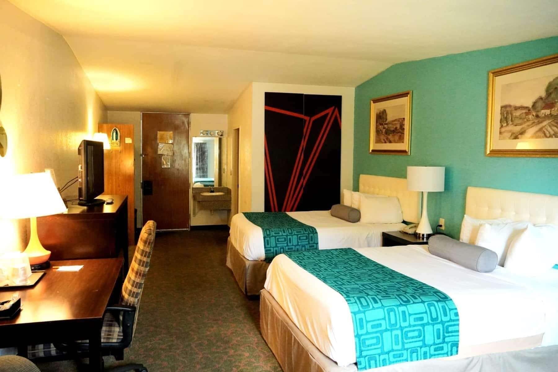 Howard Johnson By Wyndham Lake City Ngoại thất bức ảnh